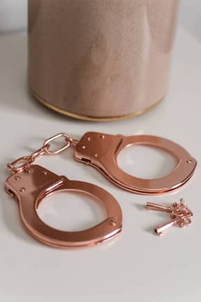 BDSM Metal Handcuffs Rose Gold