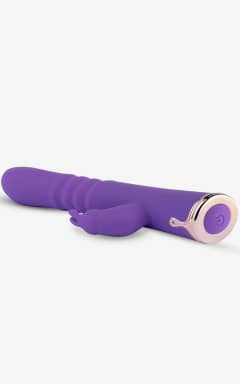 Dildo Royals The Queen Thrusting Rabbit