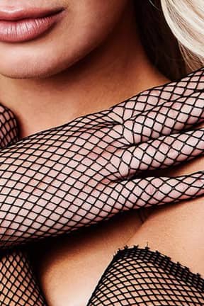 Alla Baci Fishnet Opera Glove Black