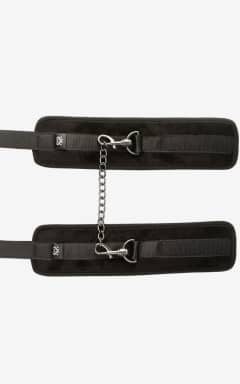 BDSM Sei Mio Legs Locked Padded Ankle Restraints