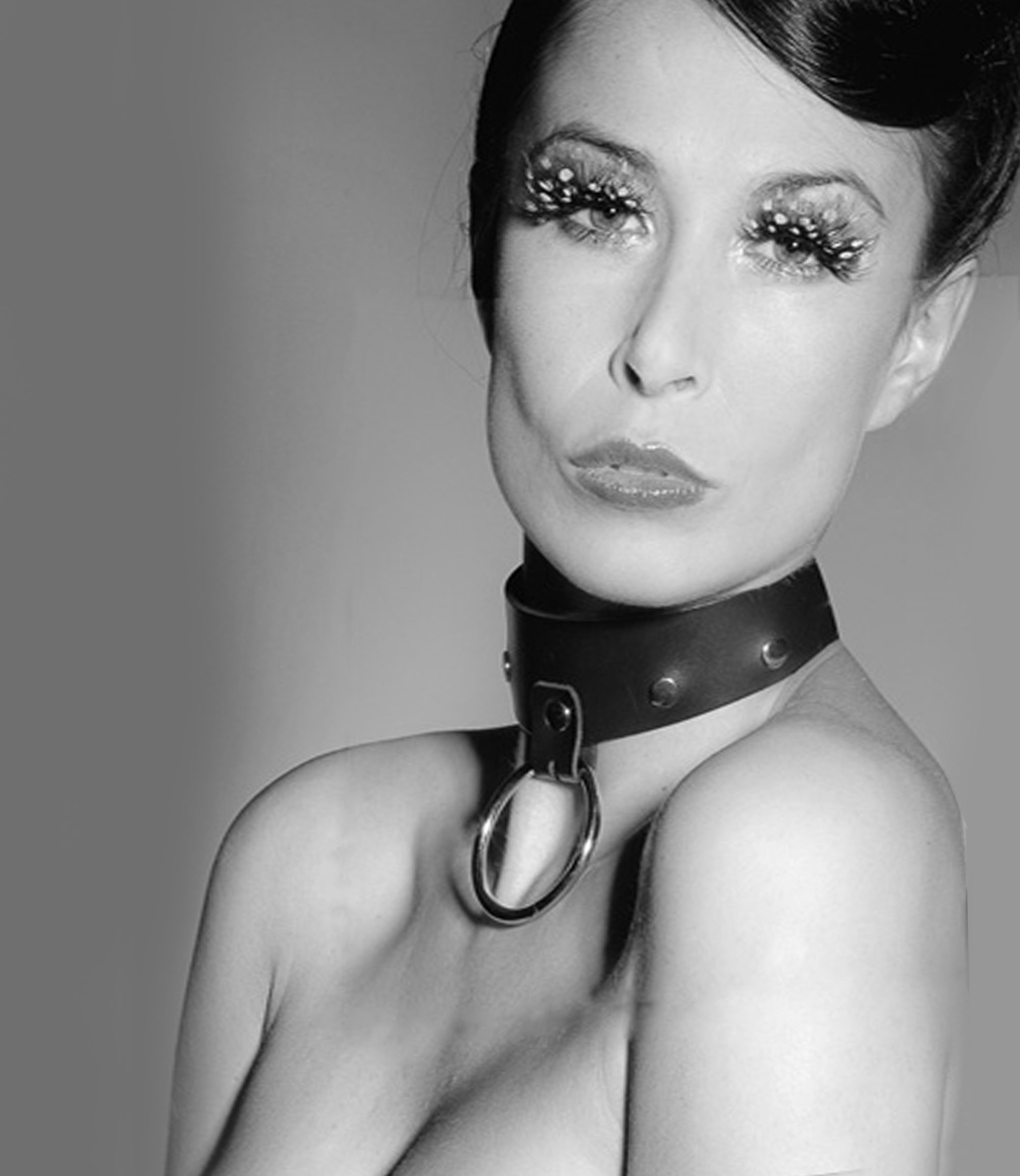 Leather Collar With Ring