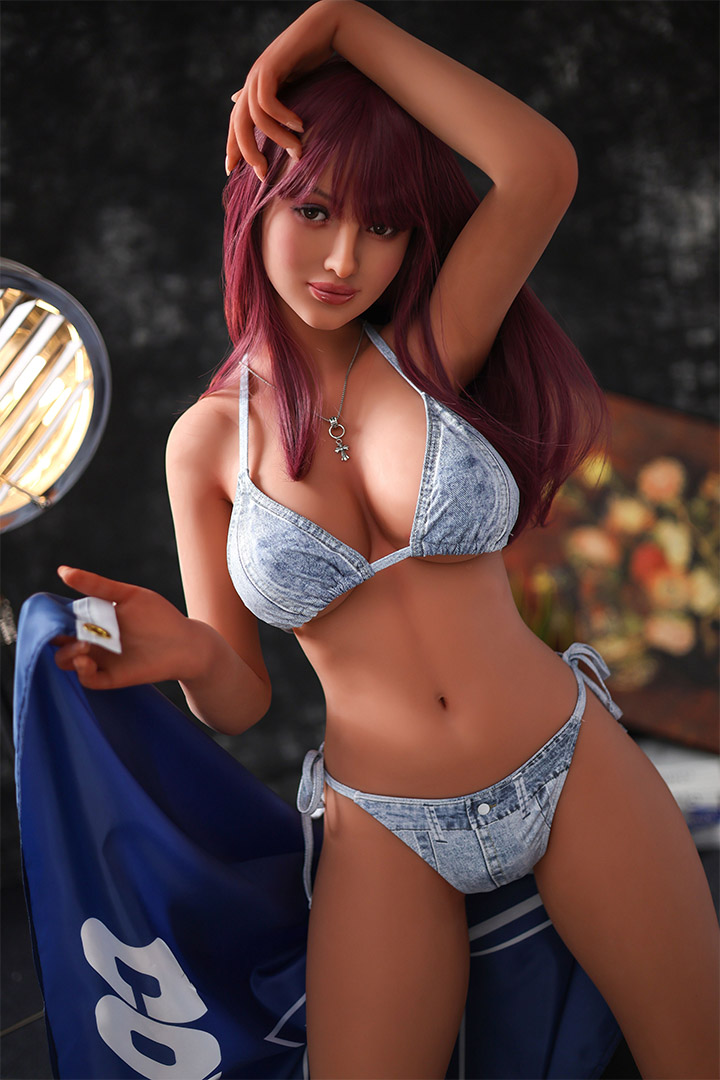 AZM Dolls Melina – videoförhandsvisning